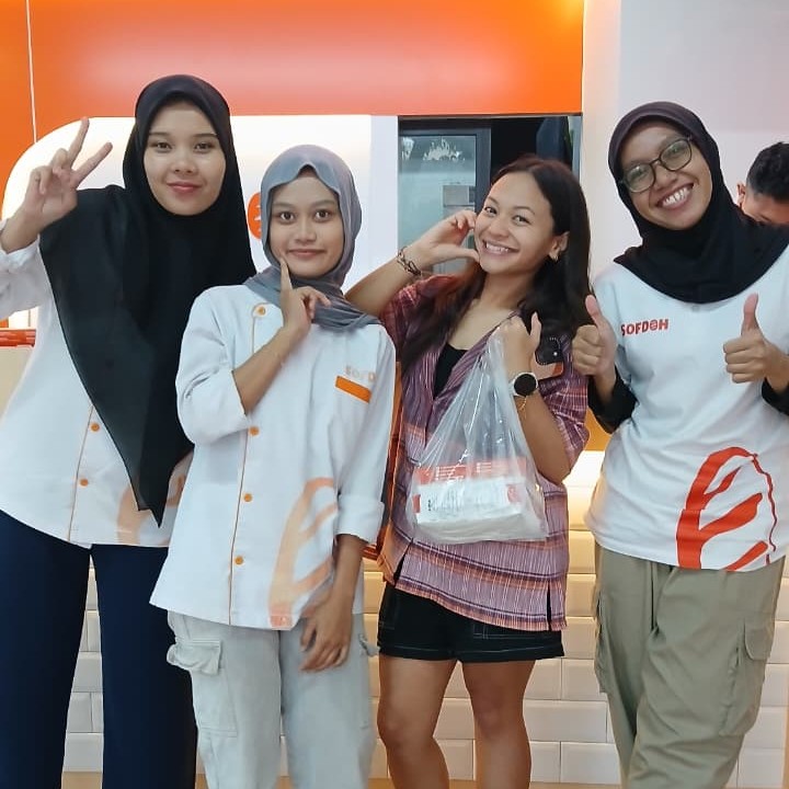 Amel Carla Beli Sofdoh